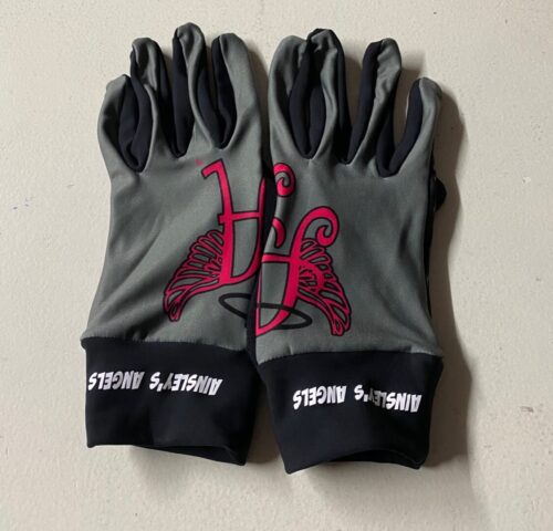 A picture of a pair of gloves in grey color